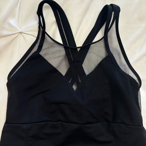 Alo Yoga Carmen Bra Tank EUC - Picture 10 of 16